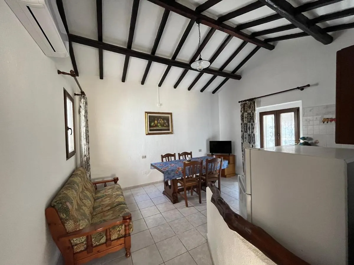 Lägenhet Appartamento Nassia 1 By La Via Del Mare Viaggi E Vacanze Villasimius Italien