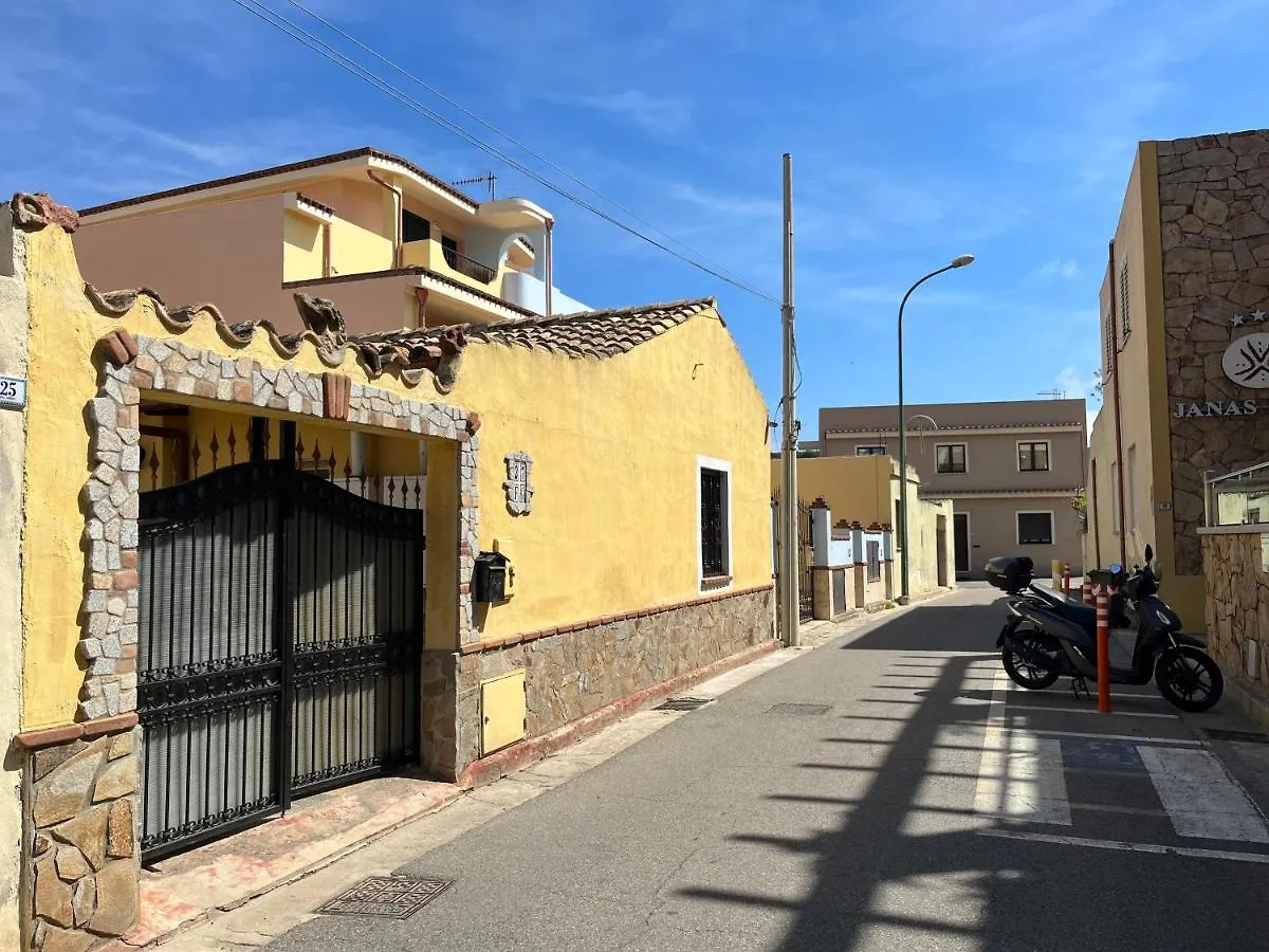 Appartamento Nassia 1 By La Via Del Mare Viaggi E Vacanze Villasimius